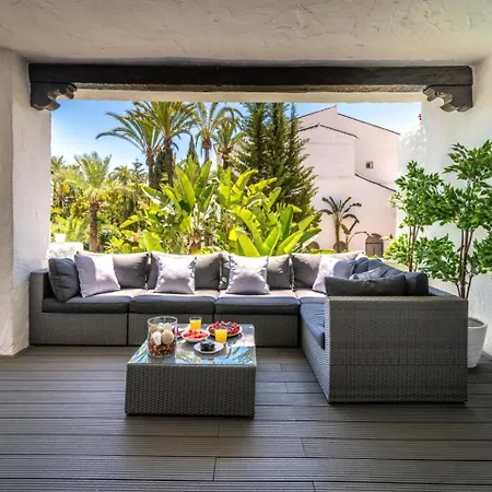 Apartment Exclusive Beachside Surrounded By The Beauty Of Puente Romano.