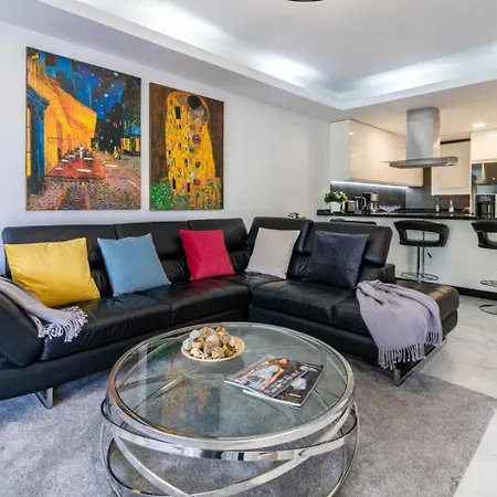 Exclusive Beachside Surrounded By The Beauty Of Puente Romano. Apartment *