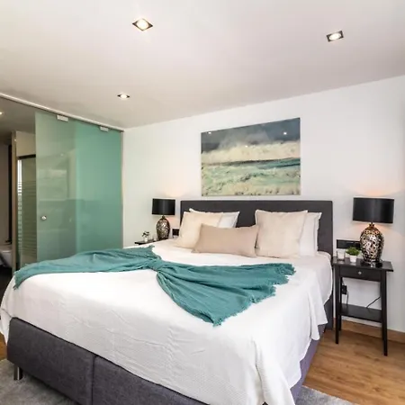 Exclusive Beachside Surrounded By The Beauty Of Puente Romano. Apartment *
