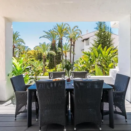 Apartment Exclusive Beachside Surrounded By The Beauty Of Puente Romano. Marbella